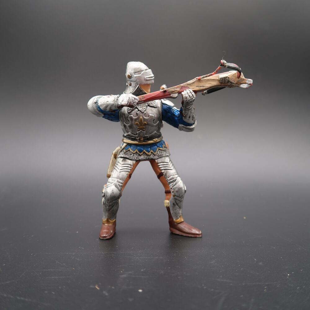 Papo Medieval Soldier with Crossbow Action Figure Silver Blue Fantasy 2008